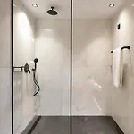 Otel Teight