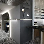 Otel Teight 4*