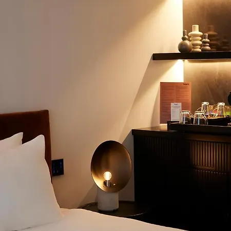 Teight Hotel