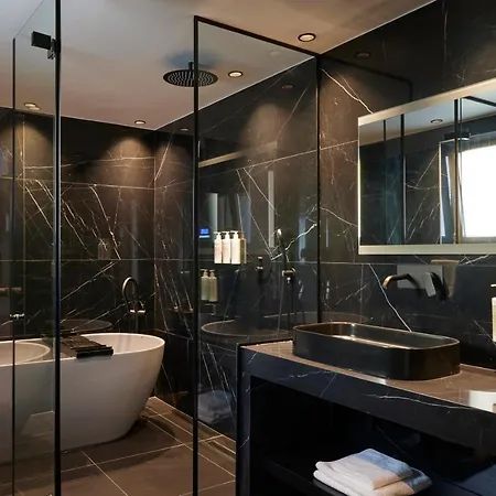 Hotel Teight 4*