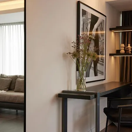 Hotel Teight 4*