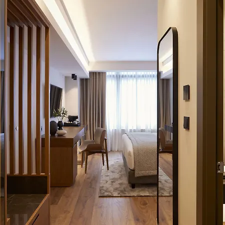 Teight 테살로니키