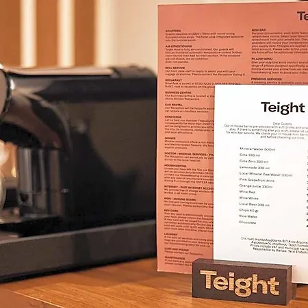 ホテル Teight